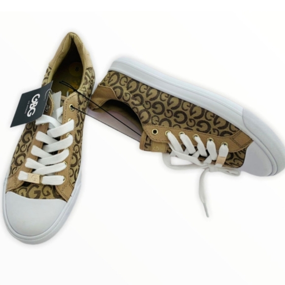 Guess Shoes Size 8 Canvas Monogram Sneakers NWOT - Picture 2 of 16